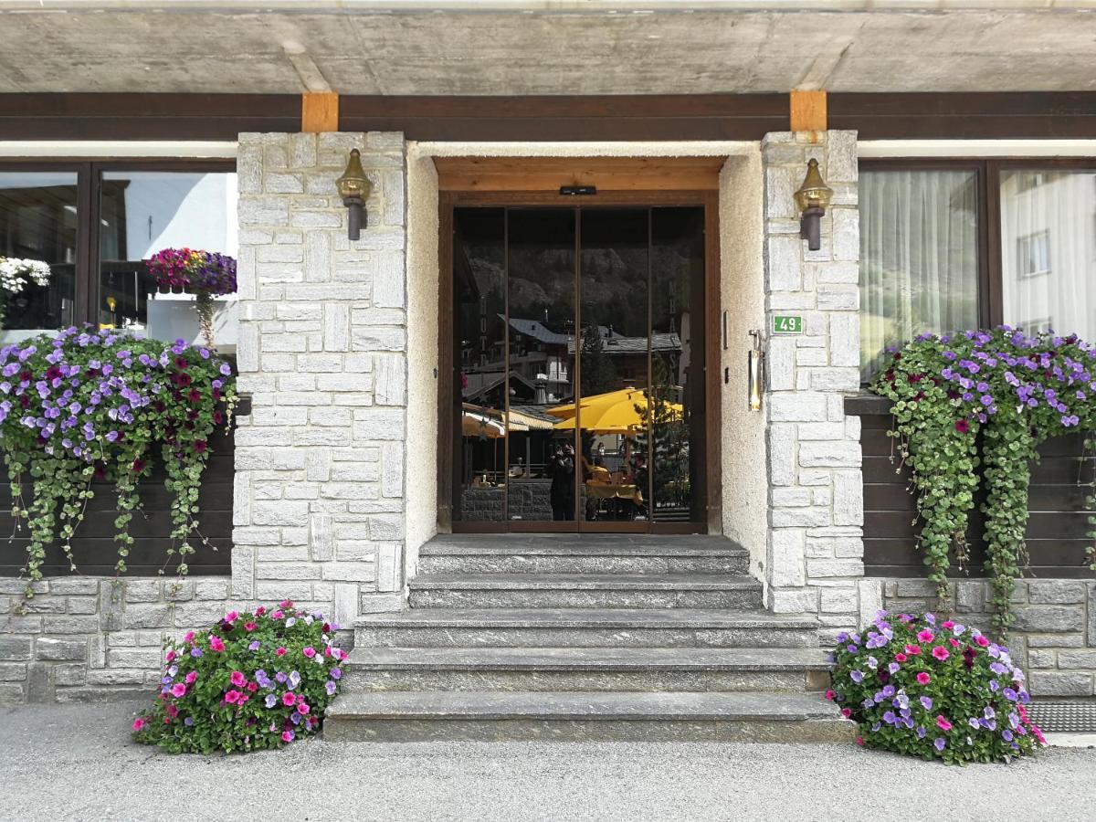 Hotel Ambiente Mountain Style Saas-Fee Exterior foto